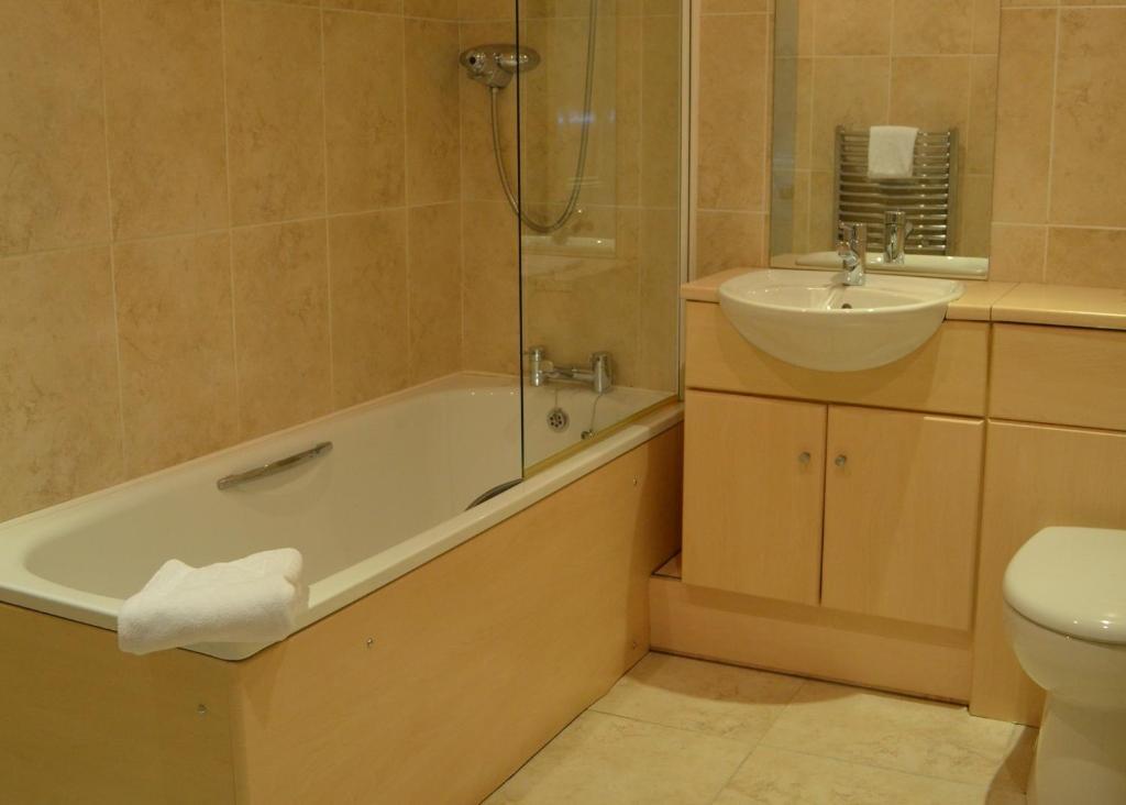 Royal Hotel Cumnock Habitación foto